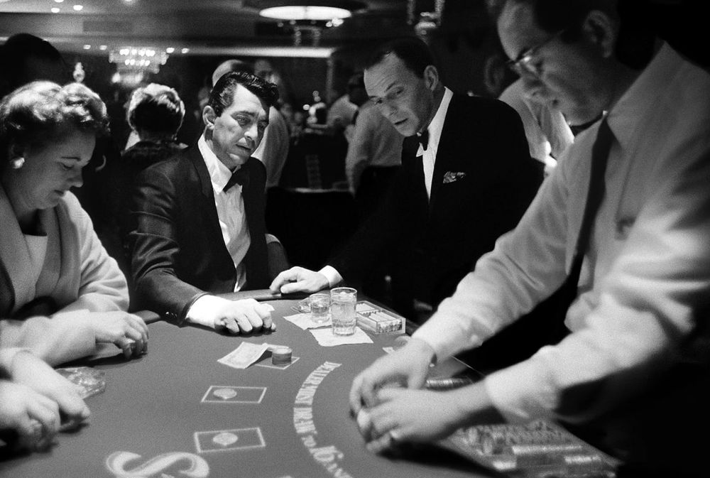 HHpoker官网地址